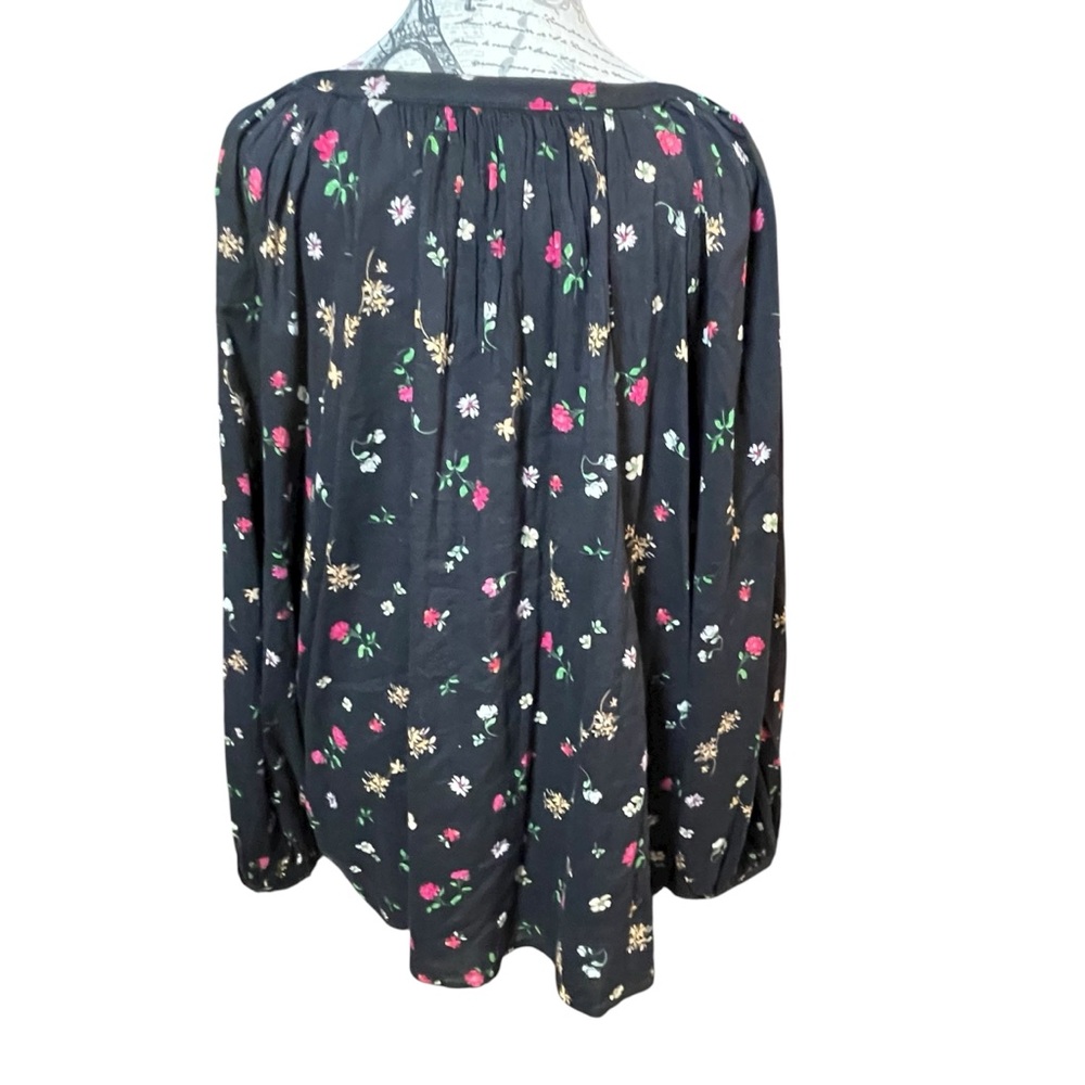 Old Navy Black Floral Top - Picture 3 of 6